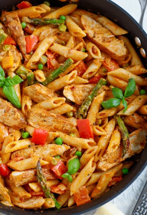 Fiery and Flavorful Spicy Chicken Chipotle Pasta Recipe