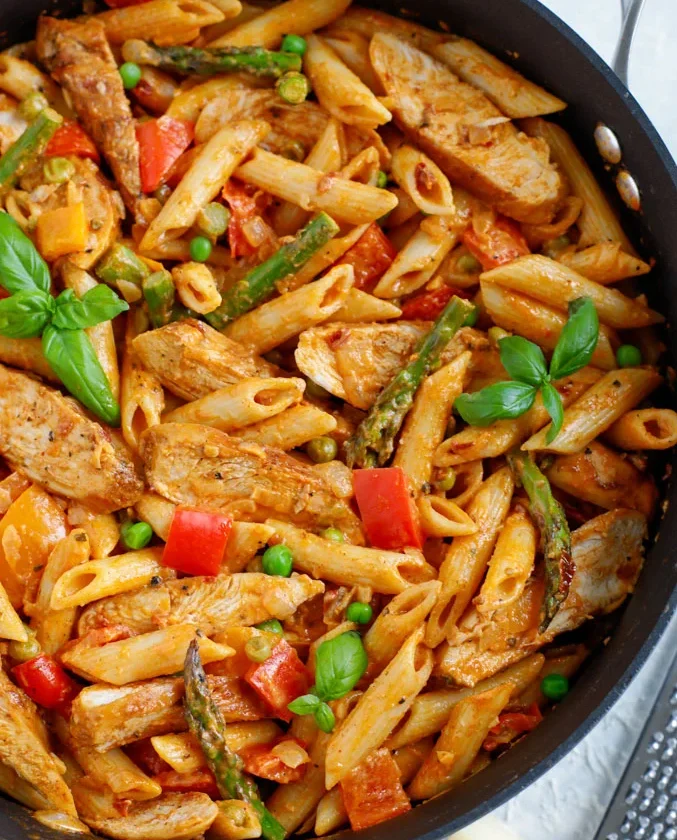 Fiery and Flavorful Spicy Chicken Chipotle Pasta Recipe